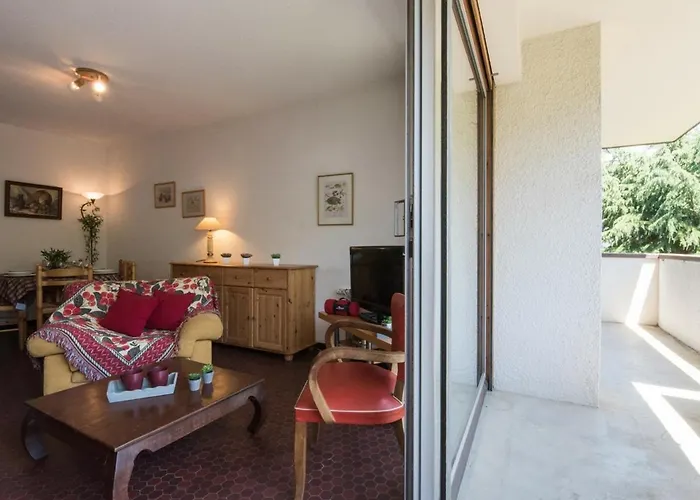 Confortable Pour 6 Pers. A Lary, Parking Inclus - Fr-1-296-176 *